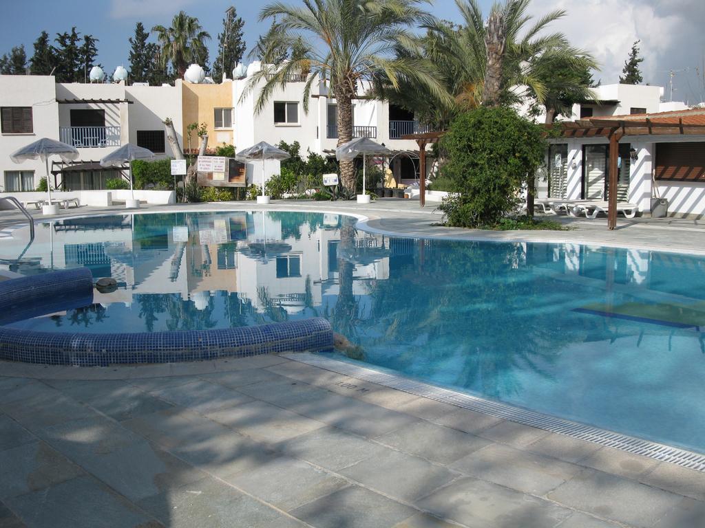 Paphos Gardens Apartment Εξωτερικό φωτογραφία