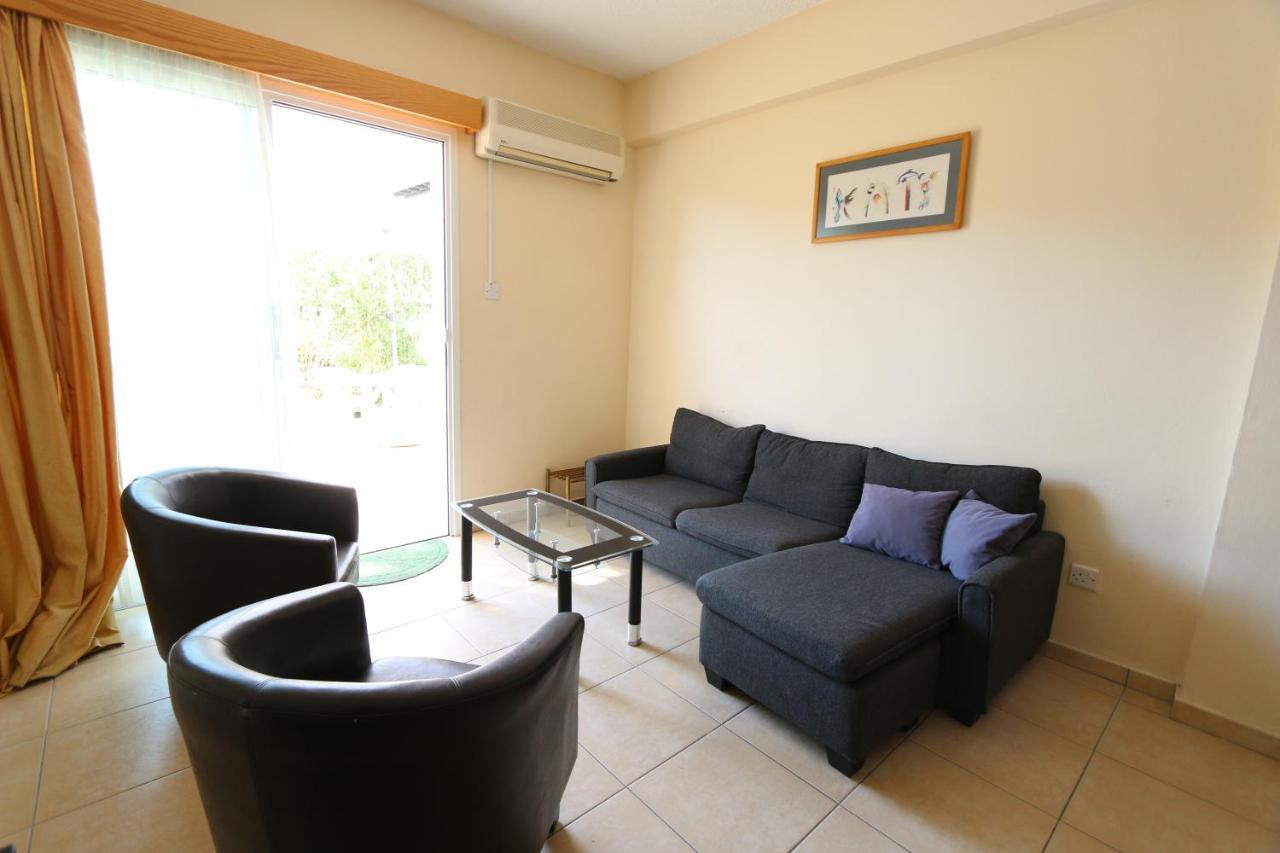 Paphos Gardens Apartment Εξωτερικό φωτογραφία